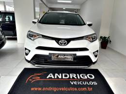 TOYOTA - RAV4 - 2018/2019 - Branca - R$ 139.900,00