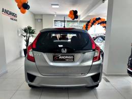 HONDA - FIT - 2015/2016 - Cinza - R$ 69.900,00