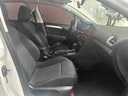 CITROËN - C4 LOUNGE - 2015/2016 - Branca - R$ 52.800,00