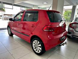 VOLKSWAGEN - FOX - 2014/2015 - Vermelha - R$ 45.900,00