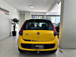 FIAT - PALIO - 2013/2014 - Amarela - R$ 46.800,00