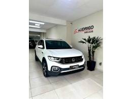 VOLKSWAGEN - T-CROSS - 2023/2024 - Branca - R$ 149.900,00