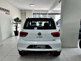 VOLKSWAGEN - FOX - 2018/2018 - Branca - R$ 59.800,00