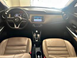 NISSAN - KICKS - 2017/2018 - Marrom - R$ 82.900,00