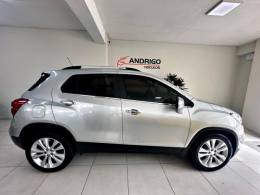 CHEVROLET - TRACKER - 2018/2018 - Prata - R$ 89.900,00