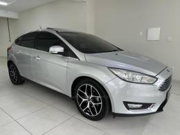 FORD - FOCUS - 2016/2017 - Prata - R$ 72.900,00