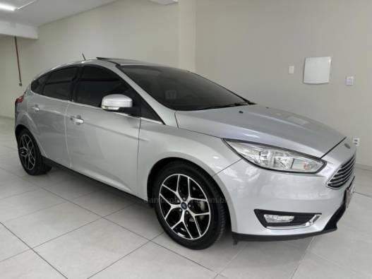 FORD - FOCUS - 2016/2017 - Prata - R$ 74.900,00