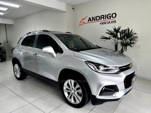 CHEVROLET - TRACKER - 2018/2018 - Prata - R$ 89.900,00