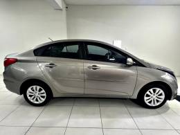 HYUNDAI - HB20S - 2018/2018 - Prata - R$ 58.900,00