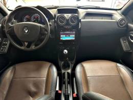 RENAULT - DUSTER - 2015/2016 - Branca - R$ 62.900,00