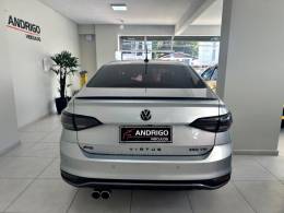 VOLKSWAGEN - VIRTUS - 2023/2023 - Prata - R$ 129.800,00