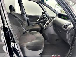 CITROËN - XSARA PICASSO - 2008/2008 - Preta - R$ 20.800,00