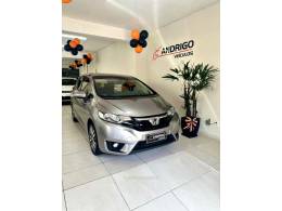 HONDA - FIT - 2015/2016 - Cinza - R$ 69.900,00