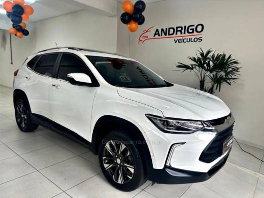 CHEVROLET - TRACKER - 2022/2023 - Branca - R$ 124.900,00