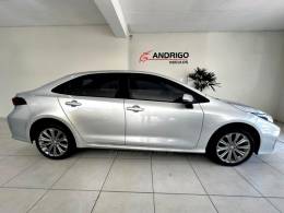 TOYOTA - COROLLA - 2020/2021 - Prata - R$ 124.900,00